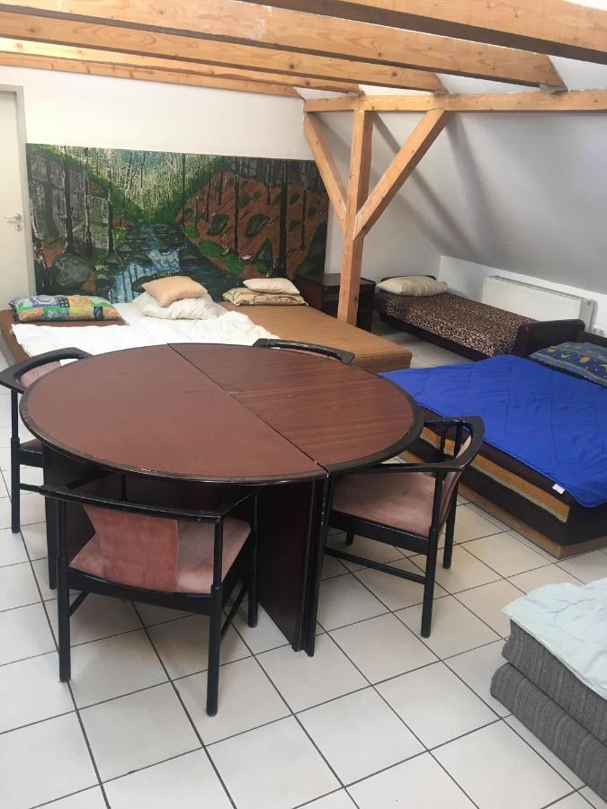 Ostello Göncölház Vác Esterno foto