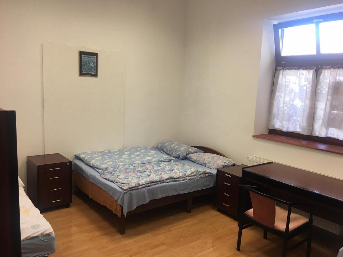 Ostello Göncölház Vác Esterno foto
