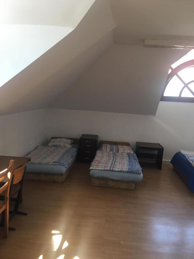 Ostello Göncölház Vác Esterno foto